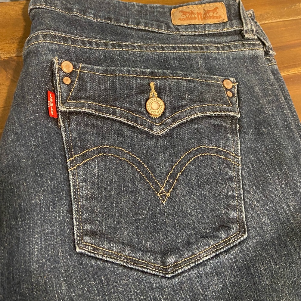 Levis Jeans